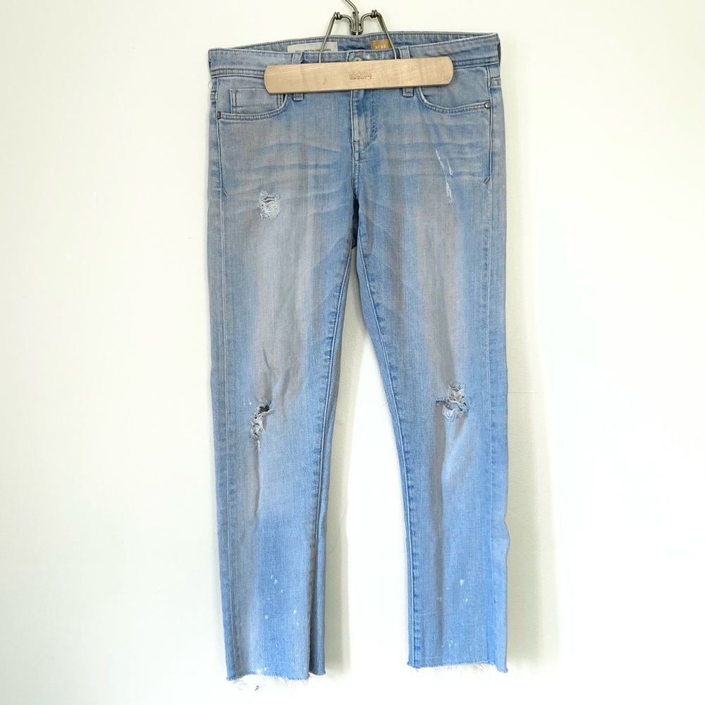 Anthropologie Light Wash Distressed Paint Splatter Crop Straight Jeans Raw Hem
